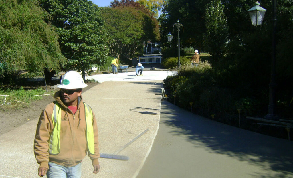 Concrete sidewalks at Lewis Ginter