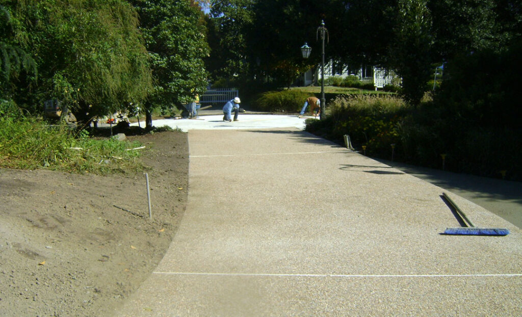 Curb and pathways at Lewis Ginter